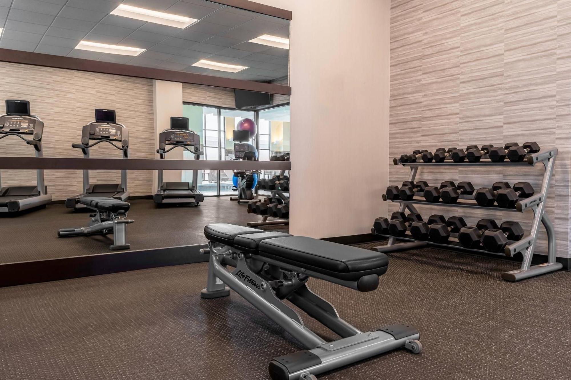 Courtyard By Marriott Salt Lake City Downtown Bagian luar foto