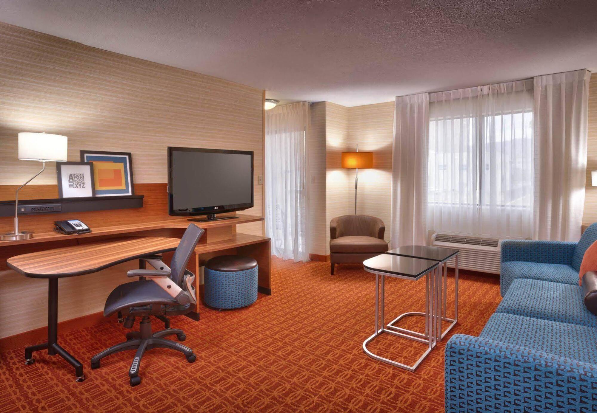 Courtyard By Marriott Salt Lake City Downtown Bagian luar foto