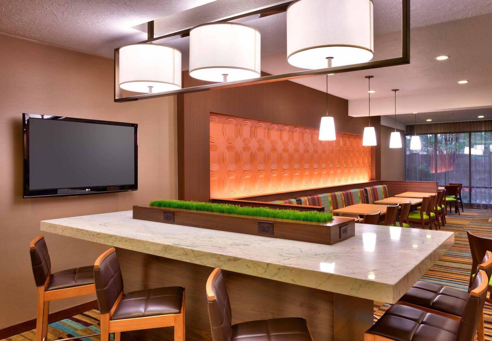 Courtyard By Marriott Salt Lake City Downtown Bagian luar foto